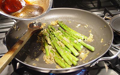 esparragos reduccion vinagre balsamico3